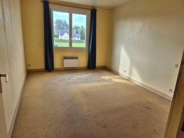 Immeuble a vendre Saint-Pol-de-Léon 29250 Finistère 157 m2  84600 euros