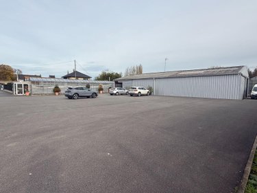 Fonds et murs commerciaux a vendre Saint-Martin-lez-Tatinghem 62500 Pas-de-Calais  466250 euros