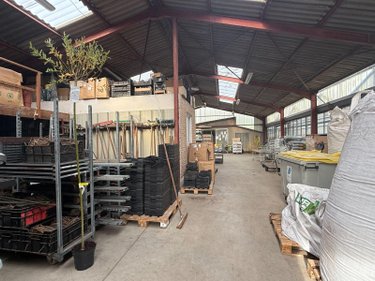 Fonds et murs commerciaux a vendre Saint-Martin-lez-Tatinghem 62500 Pas-de-Calais  466250 euros