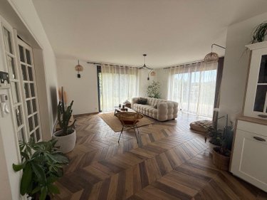 Location maison Ussel 19200 Corrèze 117 m2 3 pièces 950 euros