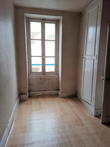 Maison a vendre Châteauneuf-sur-Cher 18190 Cher 160 m2 7 pièces 38960 euros