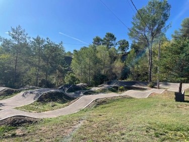 Maison a vendre Pierrevert 04860 Alpes-de-Haute-Provence 133 m2 4 pièces 553800 euros