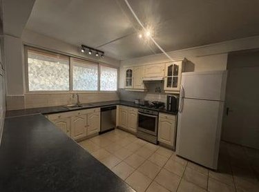 Maison a vendre Saint-Denis 97400 Réunion 198 m2 8 pièces 540800 euros