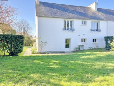 Maison a vendre Carhaix-Plouguer 29270 Finistère 113 m2 8 pièces 156750 euros
