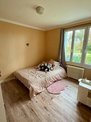 Maison a vendre Carhaix-Plouguer 29270 Finistère 113 m2 8 pièces 156750 euros