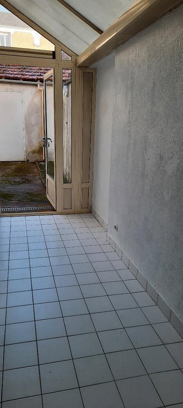 Immeuble a vendre Tours 37000 Indre-et-Loire 92 m2  299400 euros