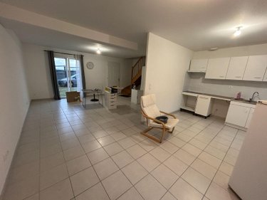 Location maison Champtocé-sur-Loire 49123 Maine-et-Loire 95 m2 6 pièces 850 euros