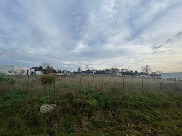 Terrain a batir a vendre Baugé-en-Anjou 49150 Maine-et-Loire 3973 m2  73500 euros