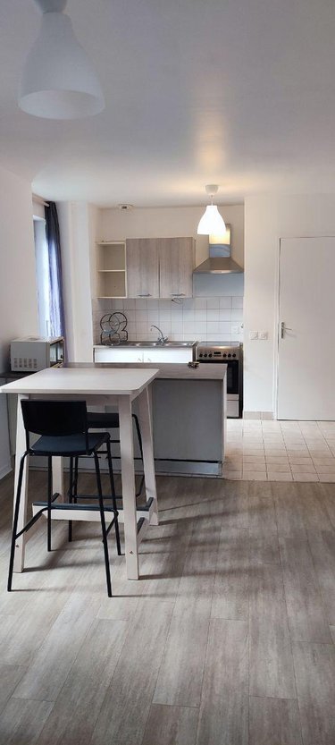 Location appartement Redon 35600 Ille-et-Vilaine 51 m2 2 pièces 570 euros