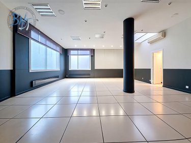 Fonds et murs commerciaux a vendre Quimper 29000 Finistère 137 m2  210000 euros