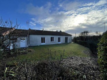 Maison a vendre Nueil-les-Aubiers 79250 Deux-Sèvres 106 m2 6 pièces 158250 euros