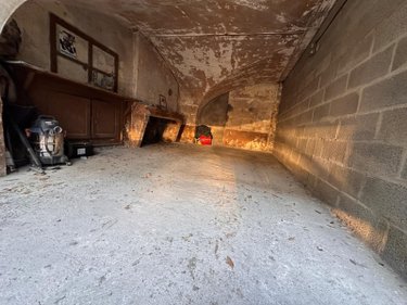 Garage et parking a vendre Bordeaux 33000 Gironde  44520 euros