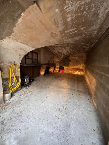 Garage et parking a vendre Bordeaux 33000 Gironde  44520 euros