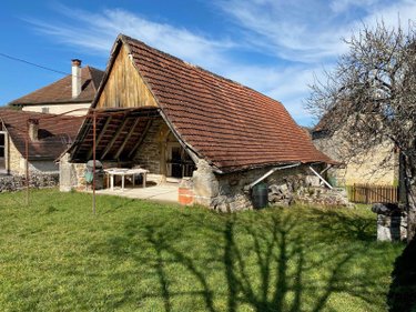 Maison a vendre Marcilhac-sur-Célé 46160 Lot 100 m2  246880 euros