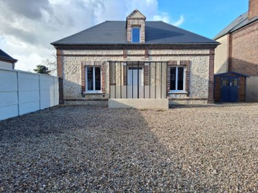 Location maison Mesnils-sur-Iton 27240 Eure 79 m2  802 euros
