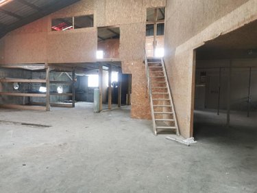 Fonds et murs commerciaux a vendre Bazouges-la-Pérouse 35560 Ille-et-Vilaine 800 m2  159000 euros