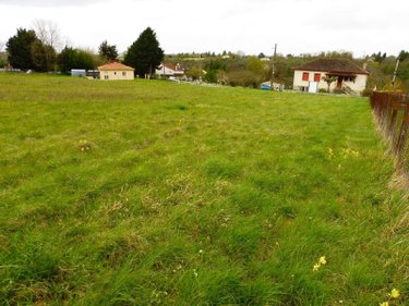 Terrain a batir a vendre Ribérac 24600 Dordogne 1107 m2  22819 euros
