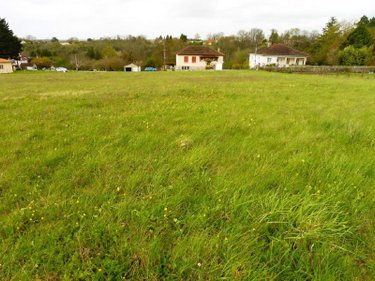 Terrain a batir a vendre Ribérac 24600 Dordogne 1107 m2  22819 euros