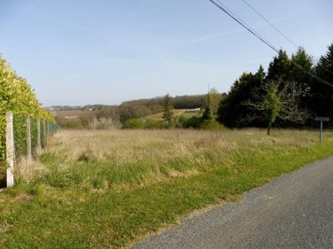 Terrain a batir a vendre Les Essards 16210 Charente 2929 m2  25503 euros