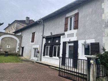 Maison a vendre Saint-Séverin 16390 Charente 116 m2 4 pièces 81000 euros