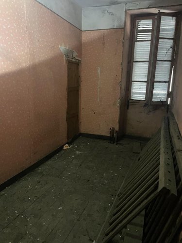 Fonds et murs commerciaux a vendre Ribérac 24600 Dordogne 93 m2  45000 euros