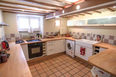 Maison a vendre Mouriès 13890 Bouches-du-Rhône 80 m2 4 pièces 231000 euros