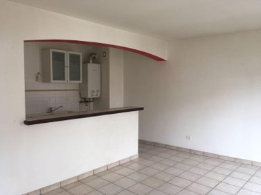 Location appartement Châlons-en-Champagne 51000 Marne 64 m2 3 pièces 520 euros