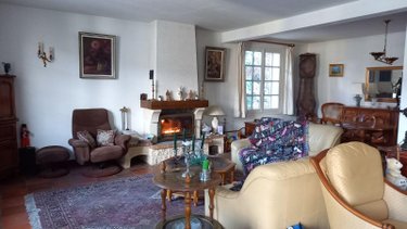 Maison a vendre Vic-sur-Cère 15800 Cantal 175 m2  189000 euros