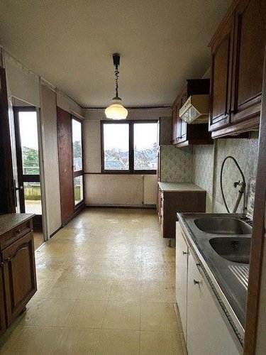 Appartement a vendre Saumur 49400 Maine-et-Loire 70 m2 4 pièces 94050 euros