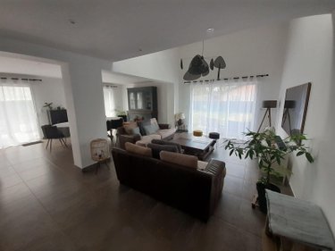 Maison a vendre Écommoy 72220 Sarthe 207 m2 7 pièces 336000 euros