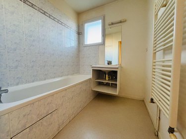 Appartement a vendre Noyal-Châtillon-sur-Seiche 35230 Ille-et-Vilaine 70 m2 3 pièces 197200 euros