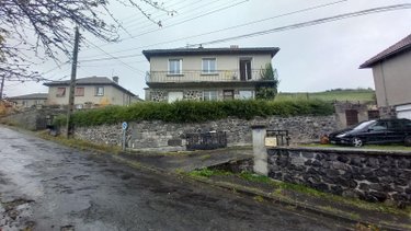 Maison a vendre Allanche 15160 Cantal 110 m2  86400 euros