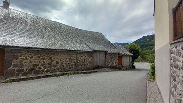 Maison a vendre Laveissière 15300 Cantal 165 m2  85000 euros