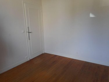 Location appartement Condé-en-Normandie 14110 Calvados 46 m2 2 pièces 425 euros