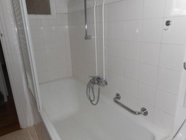 Location appartement Condé-en-Normandie 14110 Calvados 46 m2 2 pièces 425 euros