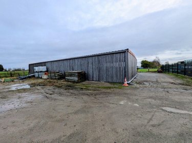 Fonds et murs commerciaux a vendre Bourbourg 59630 Nord  362000 euros