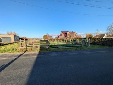 Fonds et murs commerciaux a vendre Bourbourg 59630 Nord  362000 euros