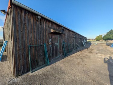 Fonds et murs commerciaux a vendre Bourbourg 59630 Nord  362000 euros