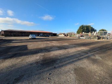 Fonds et murs commerciaux a vendre Bourbourg 59630 Nord  362000 euros