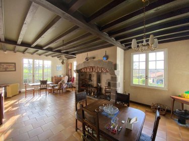 Maison a vendre Ytrac 15000 Cantal 242 m2  275600 euros