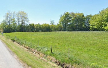 Terrain a batir a vendre Regniowez 08230 Ardennes 2368 m2  32500 euros