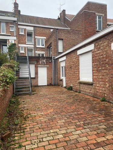 Immeuble a vendre Bailleul 59270 Nord 273 m2  425000 euros