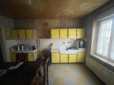Maison a vendre Villaines-sous-Lucé 72150 Sarthe 99 m2 8 pièces 85600 euros