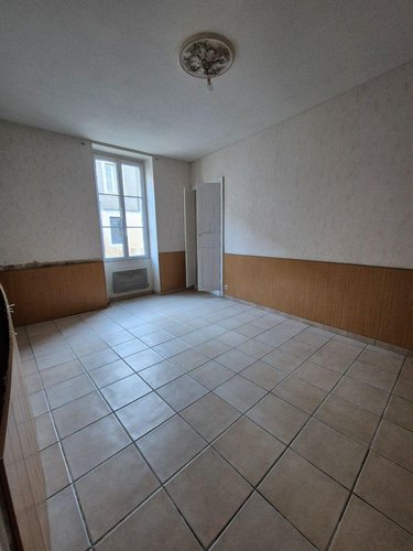 Maison a vendre Neuvy-Saint-Sépulchre 36230 Indre 118 m2 7 pièces 62000 euros