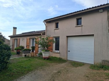 Maison a vendre Saint-Bonnet-sur-Gironde 17150 Charente-Maritime 118 m2 5 pièces 164300 euros