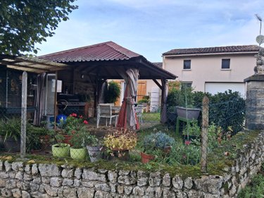 Maison a vendre Saint-Bonnet-sur-Gironde 17150 Charente-Maritime 118 m2 5 pièces 164300 euros