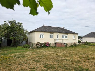 Maison a vendre Courcité 53700 Mayenne 81 m2 7 pièces 68900 euros