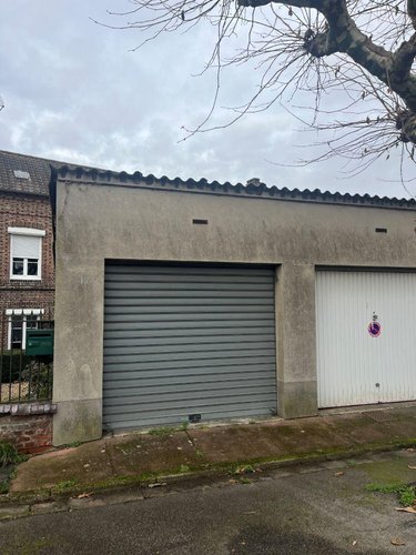 Location garage et parking Bernay 27300 Eure 12 m2  60 euros