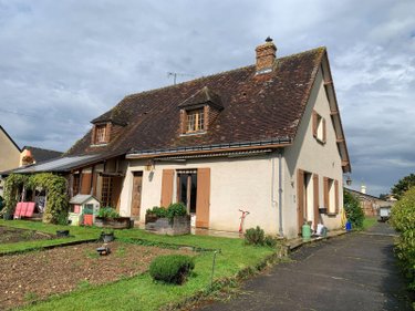Maison a vendre Bridoré 37600 Indre-et-Loire 239 m2 8 pièces 158000 euros