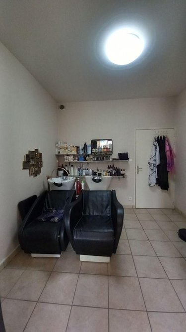 Immeuble a vendre Neussargues en Pinatelle 15170 Cantal 114 m2  99000 euros